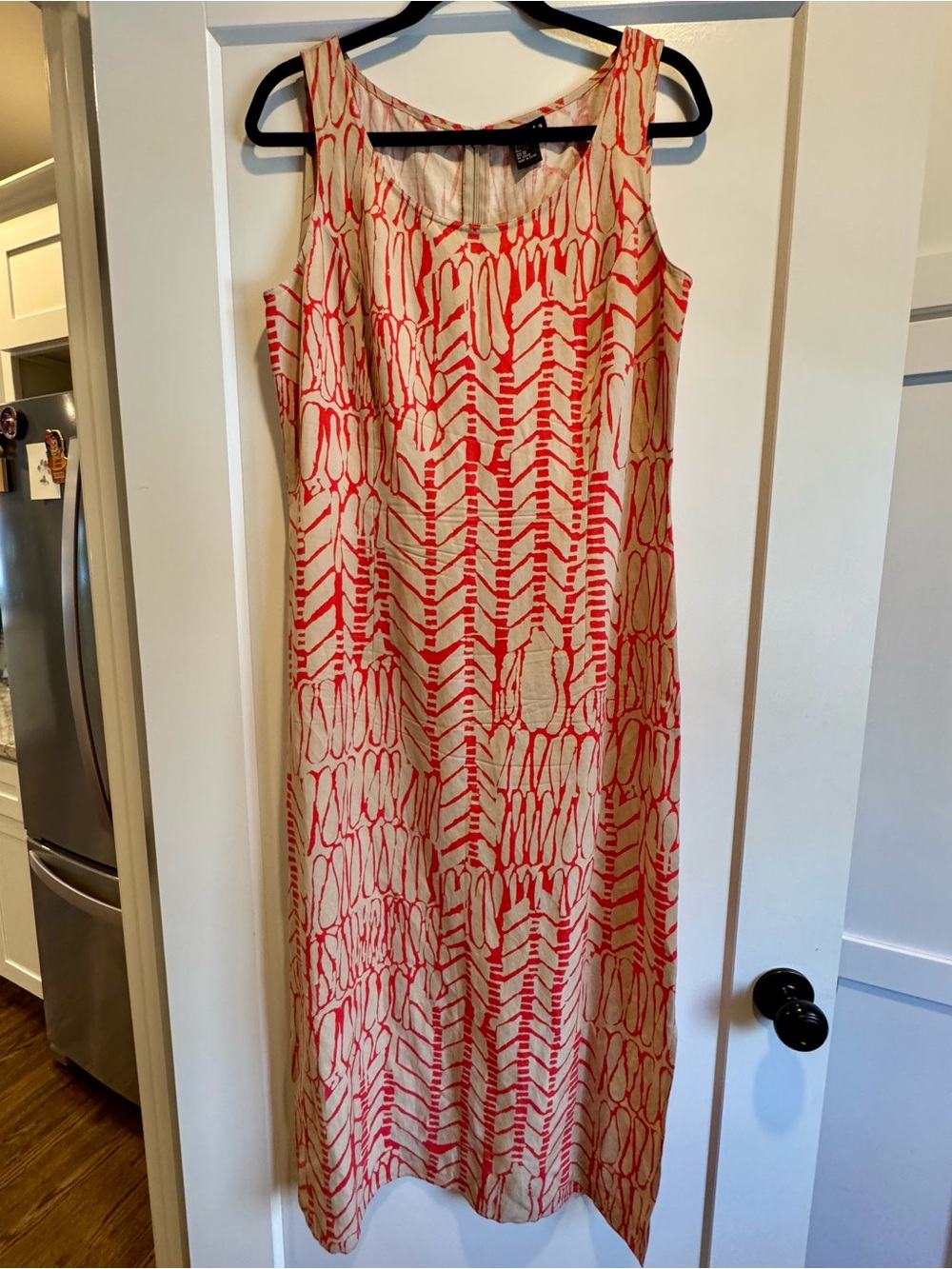 Vintage Imported Italian Silk blend Sleeveless Cream and Coral Printed Maxi Dres